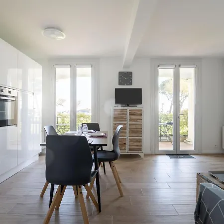 Du Port-3 By Interhome