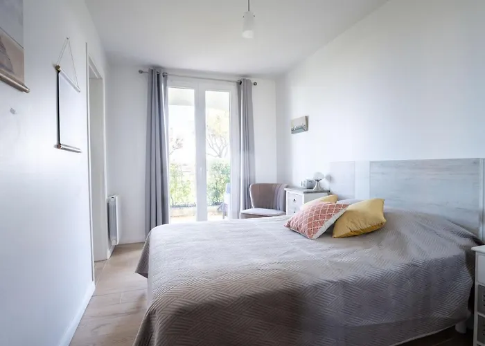 Apartman Du Port-3 By Interhome