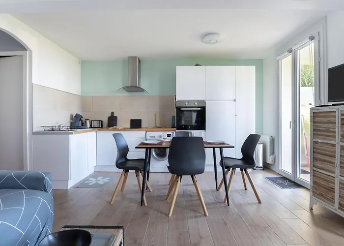 Du Port-3 By Interhome *